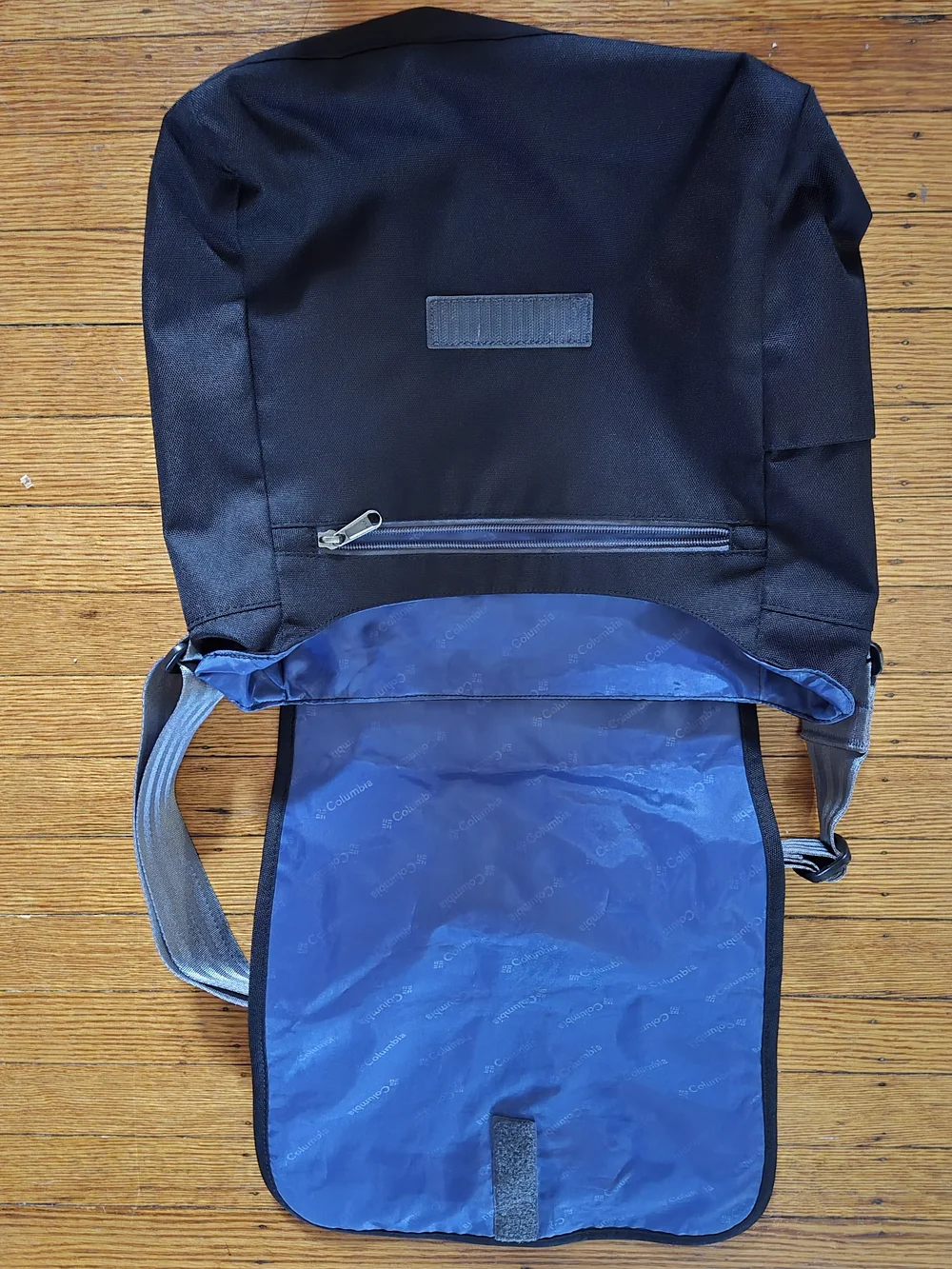 Black Canvas Messenger Bag with Gray Strap - Columbia